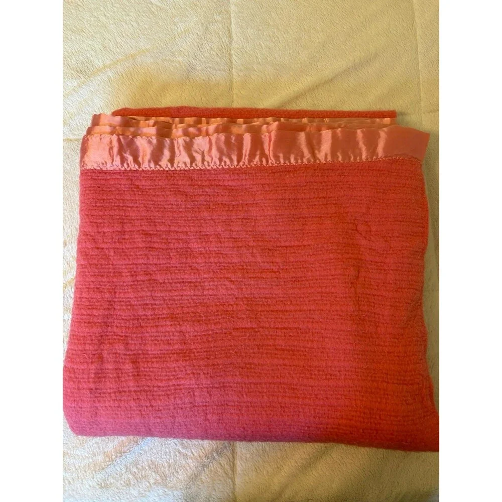 Vintage Waffle Weave Acrylic Blanket Satin Trim Pink Salmon Thermal Throw 86x86”